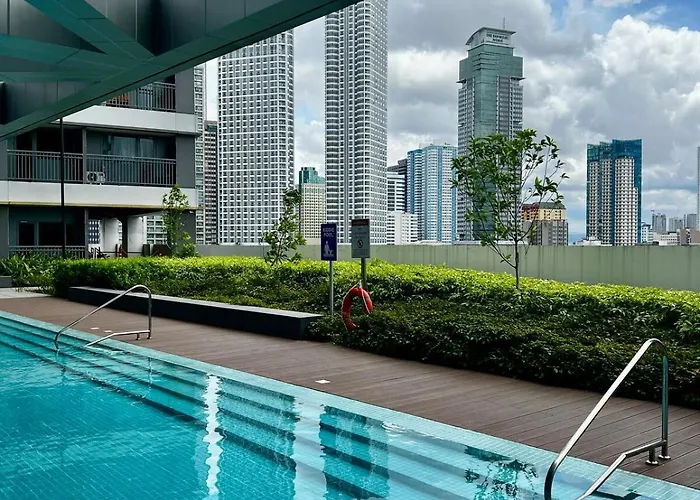 Apartment Comfort Free Parking Fame Mall Access *