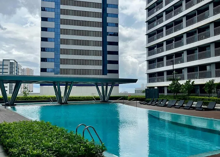 Comfort Free Parking Fame Mall Access * Manila