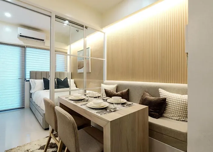 Apartment Comfort Free Parking Fame Mall Access *